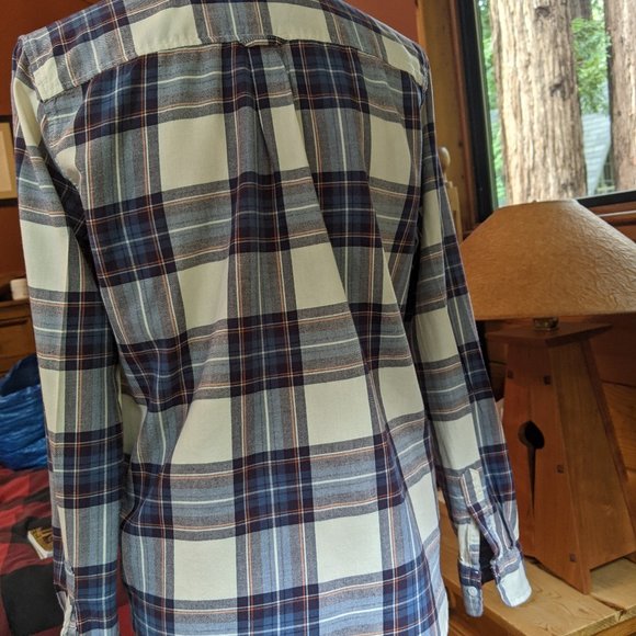 H&M Logg Flannel Button Up Shirt Cream Plaid - Picture 4 of 7